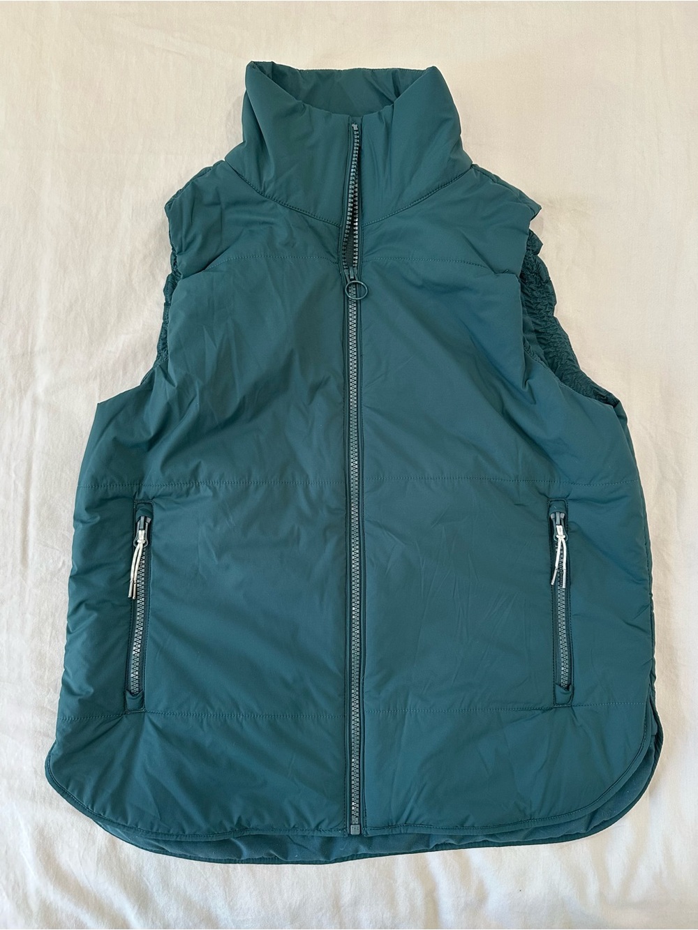 Vuori Teal Lightweight Puffer Vest